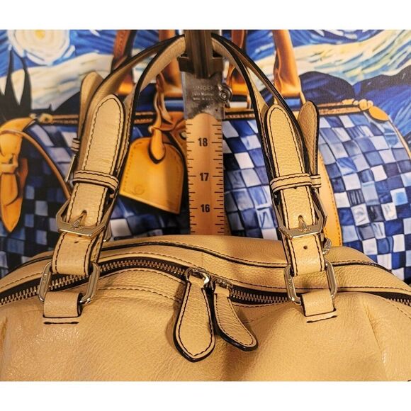 MCM - Elegant Cream Leather Handbag - Picture 6 of 8